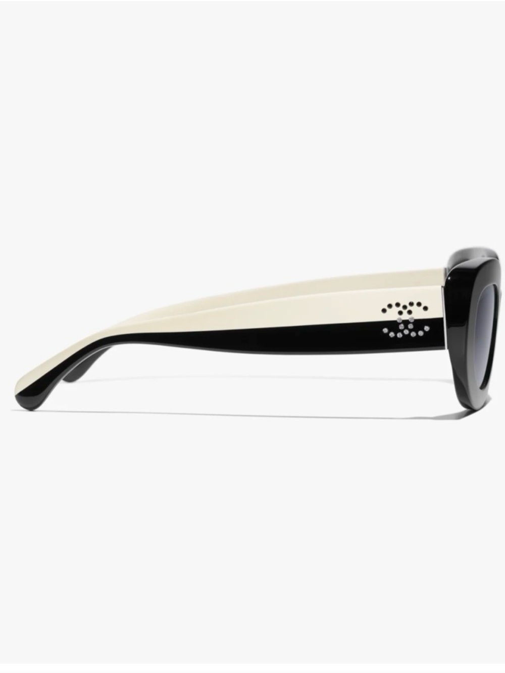 Chanel NWT Black Oval Women's Sunglasses - Designer Style - Picture 2 of 11